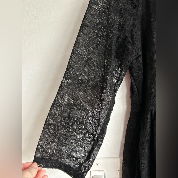 Torrid Black Babydoll Lace Top Whimsigoth 3/4 Sleeve M/L Dark Fairy Vamp - Picture 4 of 6